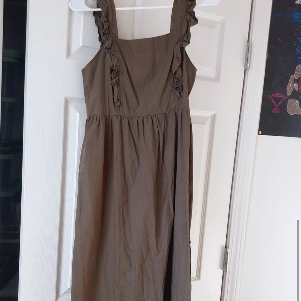 Elegant Brown Maxi Dress